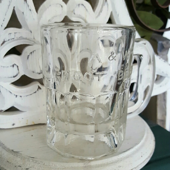 Vintage A&W ROOT BEER Kids Mug - Picture 2 of 8